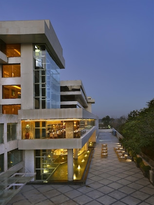 Gallery - The Lalit Chandigarh