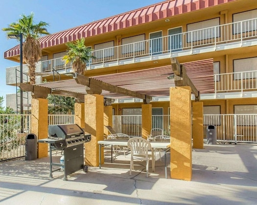 Gallery - Quality Inn Needles