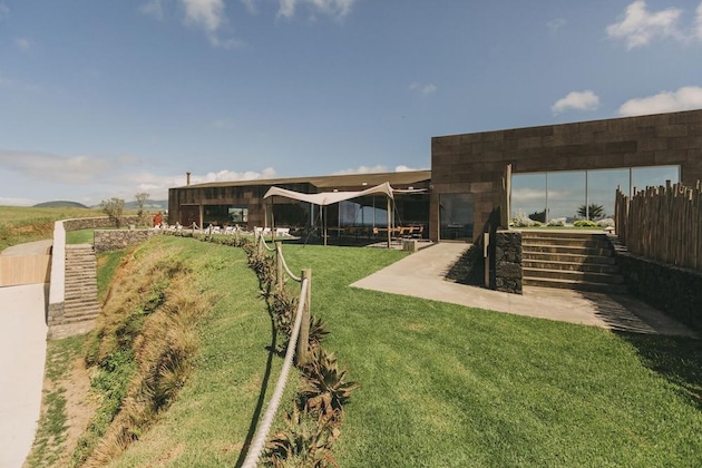 Gallery - Santa Barbara Eco Beach Resort