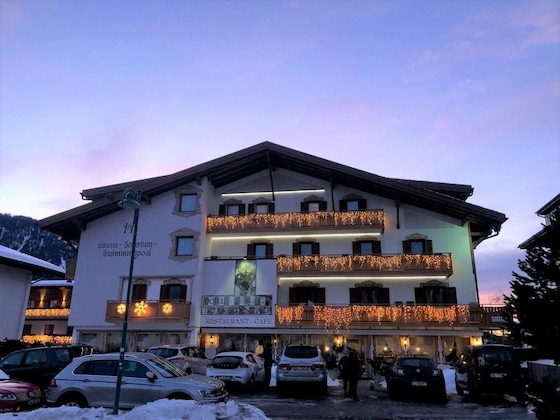 Gallery - Hotel Tschurtschenthaler