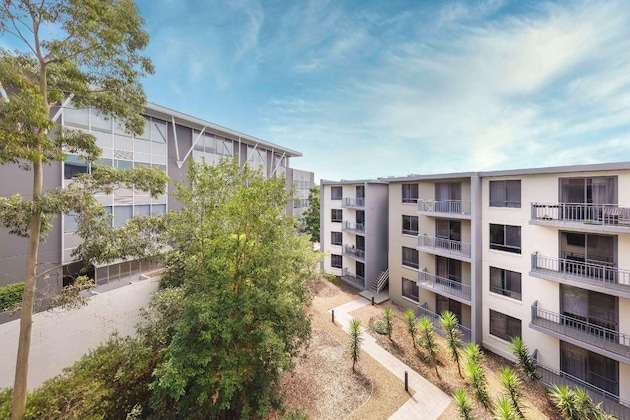 Gallery - Oaks Sydney North Ryde Suites
