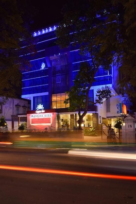 Gallery - Akshaya Aura