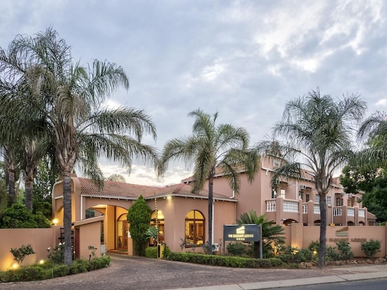 Gallery - The Elegant Lodge Menlo Park