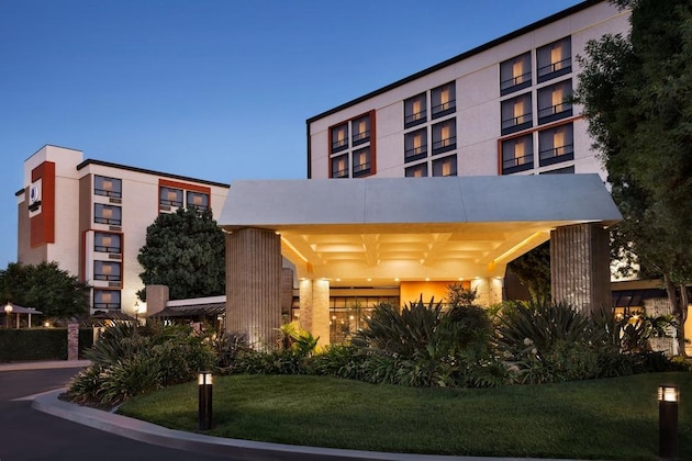 Gallery - Doubletree By Hilton San Bernardino