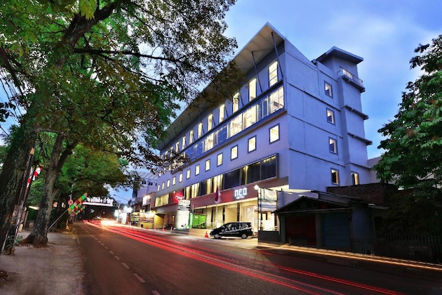 Gallery - Hotel Neo Dipatiukur - Bandung By Aston