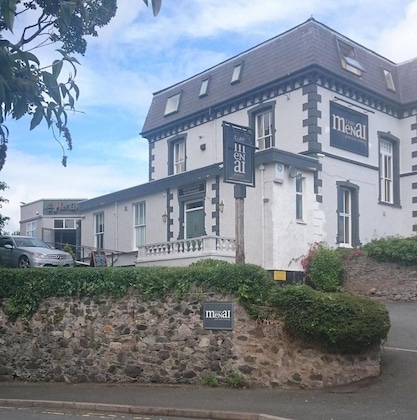 Gallery - The Menai Hotel And Bar