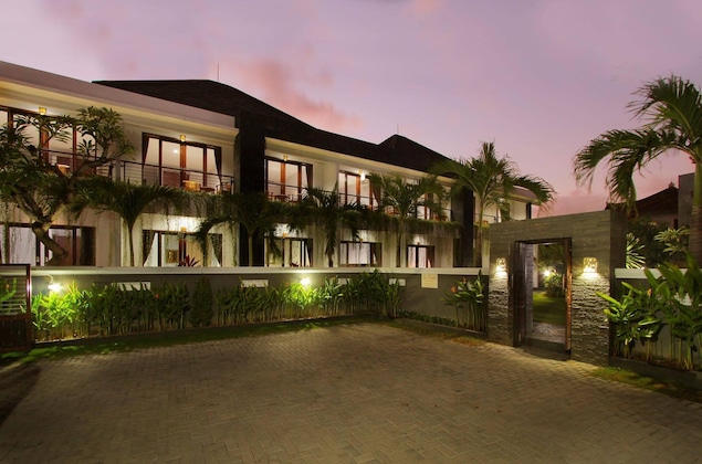 Gallery - Sri Kandi Inn