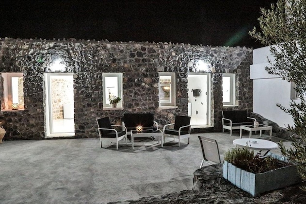 Gallery - Sakas Residences