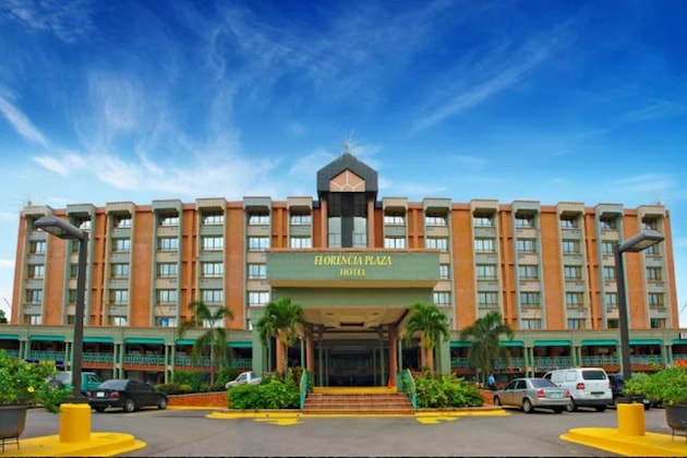 Gallery - Florencia Plaza Hotel