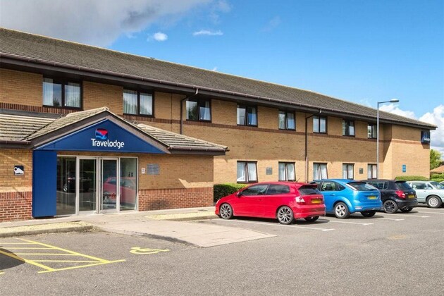 Gallery - Travelodge Peterborough Eye Green