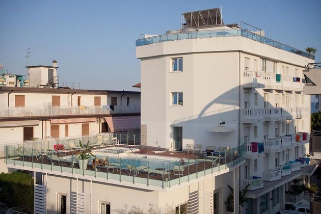 Gallery - Hotel Tropical