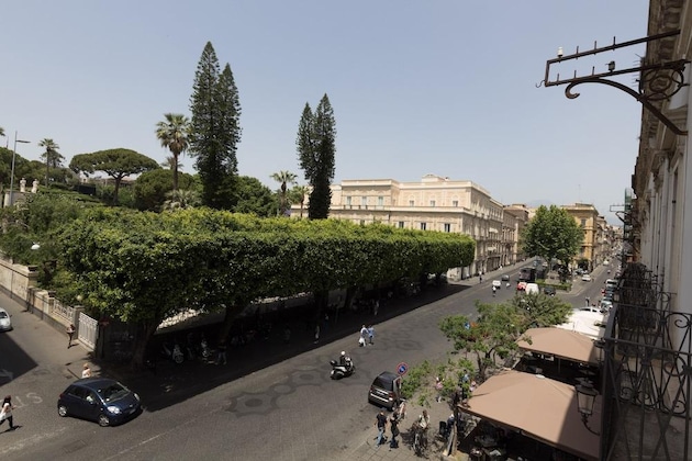 Gallery - Etna Suite