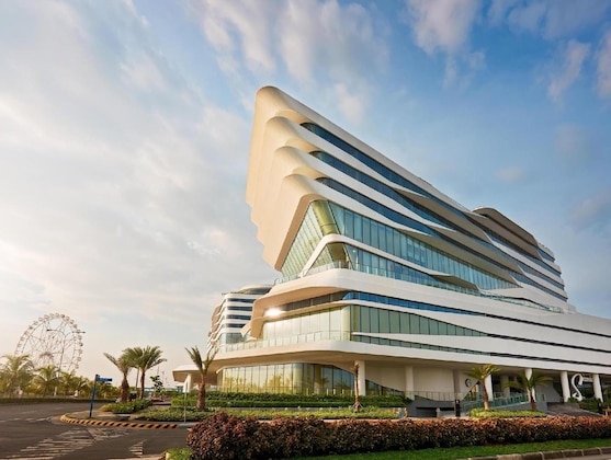 Gallery - Conrad Manila