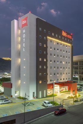 Gallery - Ibis Queretaro