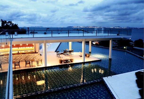 Gallery - Tsix5 Phenomenal Hotel Pattaya