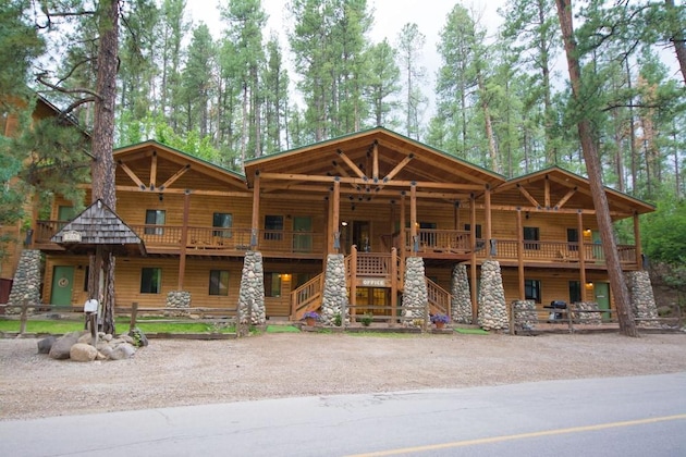 Gallery - Upper Canyon Inn & Cabins