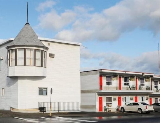 Gallery - Almo Court Motel