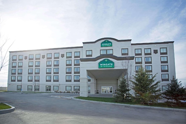 Gallery - Wingate By Wyndham Calgary Airport