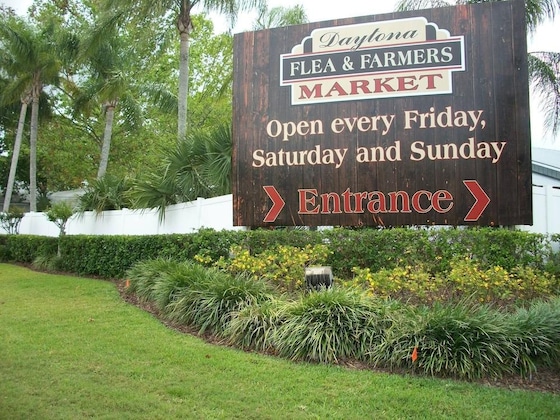 Gallery - Holiday Shores Beach Club