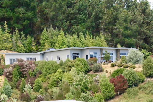 Gallery - Redvale Ridge B&B