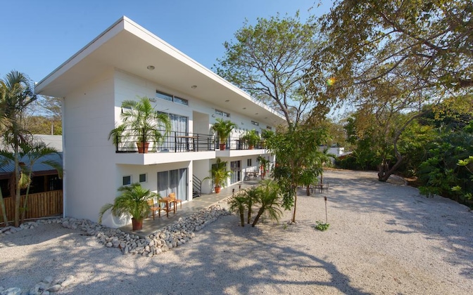 Gallery - In The Shade Hotel - Coworking - Adults Only