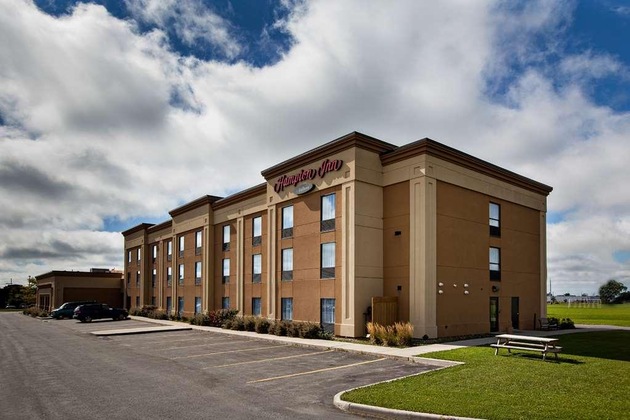 Gallery - Hampton Inn By Hilton Napanee