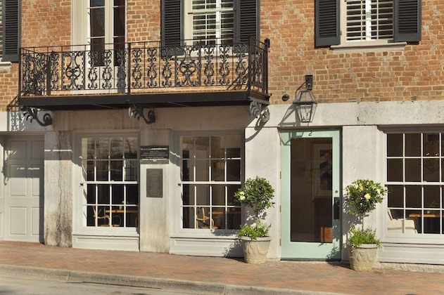 Gallery - The Georges
