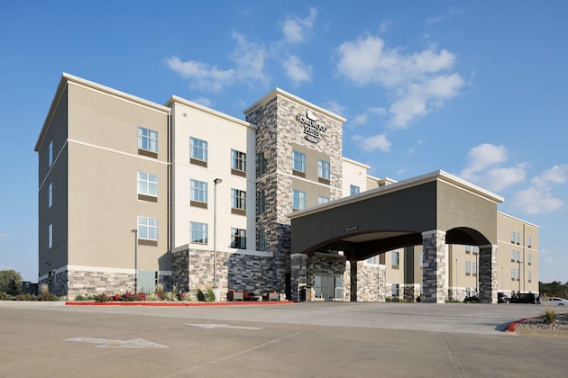 Gallery - Homewood Suites By Hilton Topeka