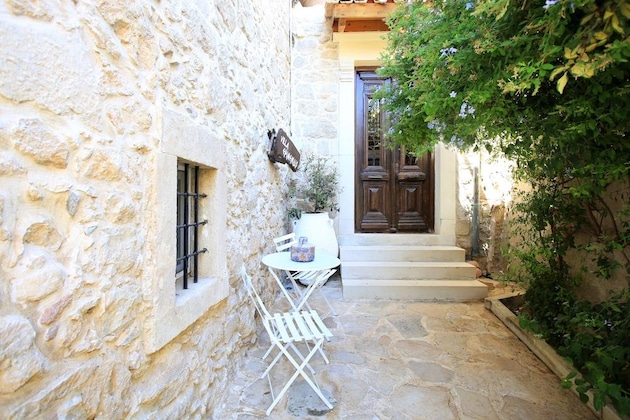Gallery - Villa Epimenidis
