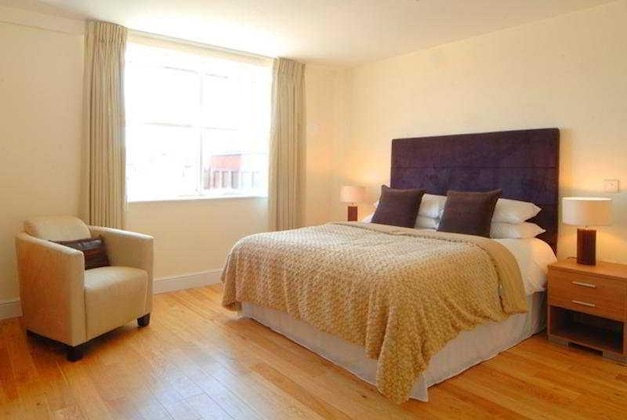 Gallery - Number 18 Apartments