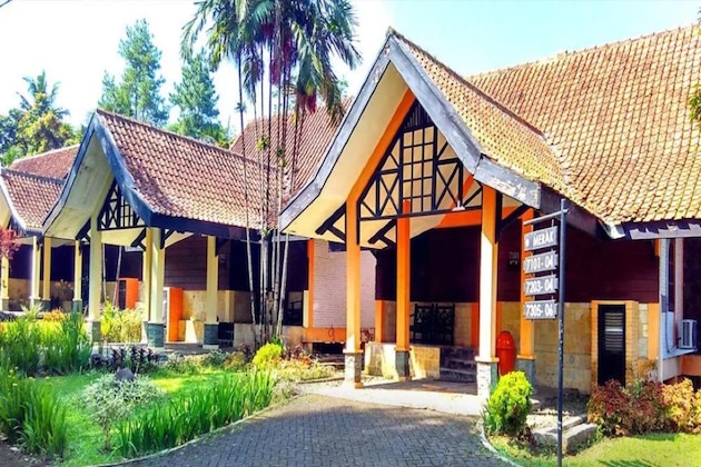 Gallery - Grand Cempaka Resort & Convention