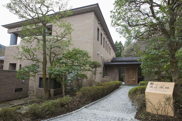 Gallery - Hakone Kowakien Miyamafurin