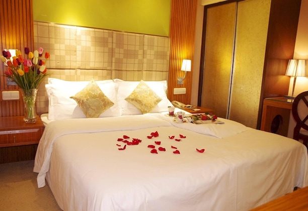 Gallery - Golden View Hotel