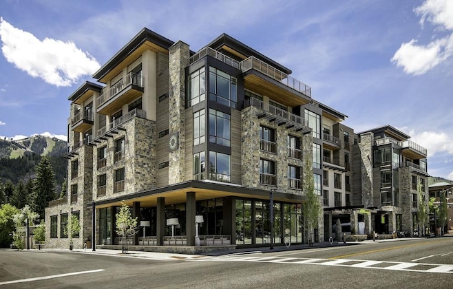 Gallery - Limelight Hotel Ketchum