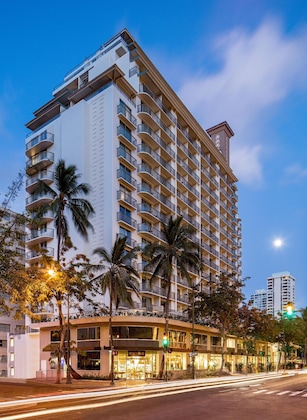 Gallery - Hilton Garden Inn Waikiki Beach