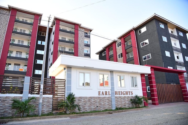 Gallery - Earl Heights Suites Hotel