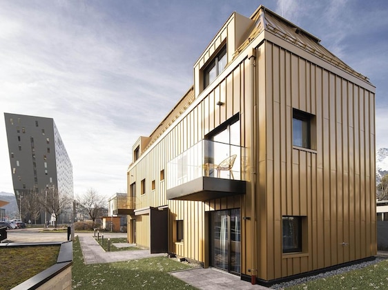 Gallery - Blackhome Innsbruck City East