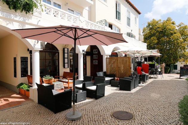Gallery - Apartamentos The Old Village by Village 4u