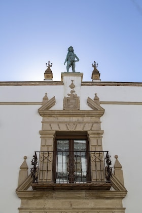 Gallery - Palacio Sirvente De Mieres