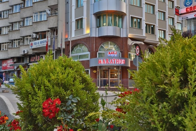 Gallery - Marathon Hotel