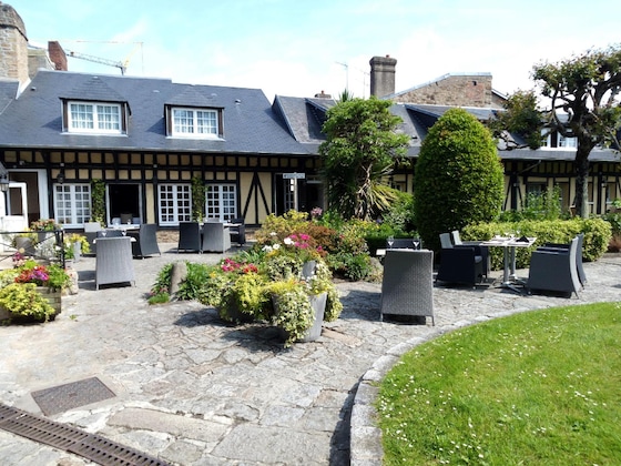Gallery - Logis Hôtel de la Croix d'Or