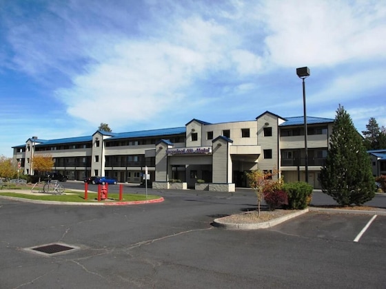 Gallery - Sugarloaf Mt Motel