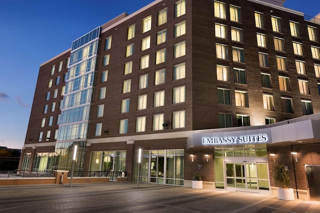 Gallery - Embassy Suites by Hilton Greenville Downtown Riverplace