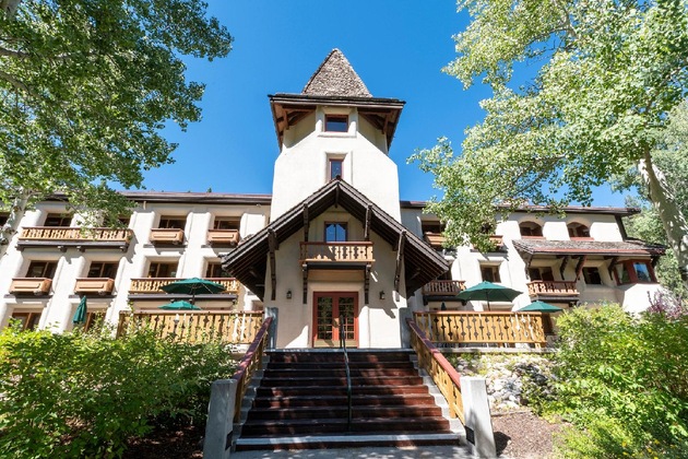 Gallery - Olympic Village Inn
