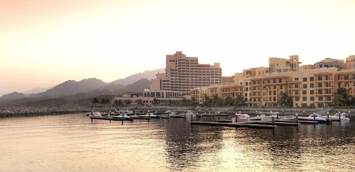 Gallery - Fairmont Fujairah Beach Resort