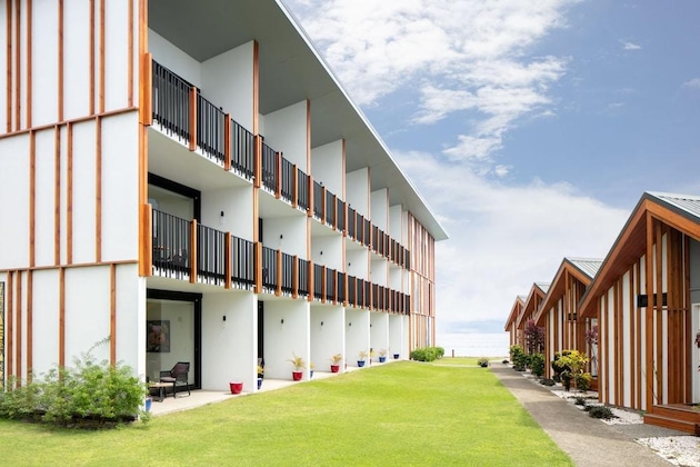 Gallery - Coral Sea Resort & Casino