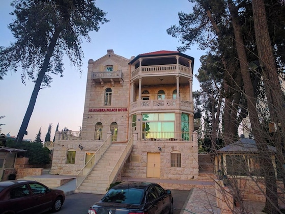 Gallery - Alhambra Palace Hotel Suites
