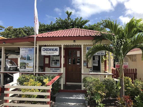 Gallery - Apartamento 4 dormitorios, Dickenson Bay - 0