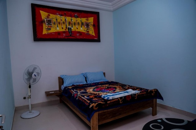 Gallery - Dakar International House