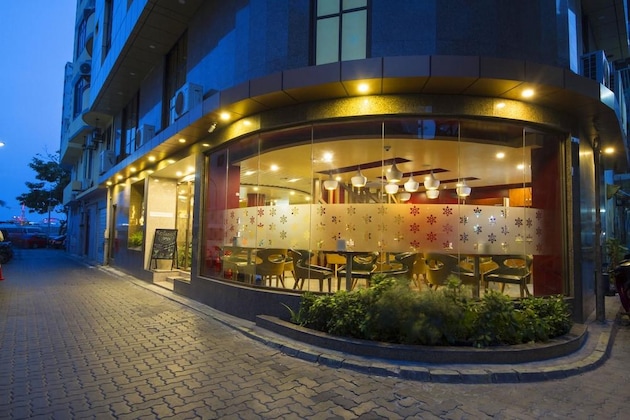 Gallery - Unima Grand